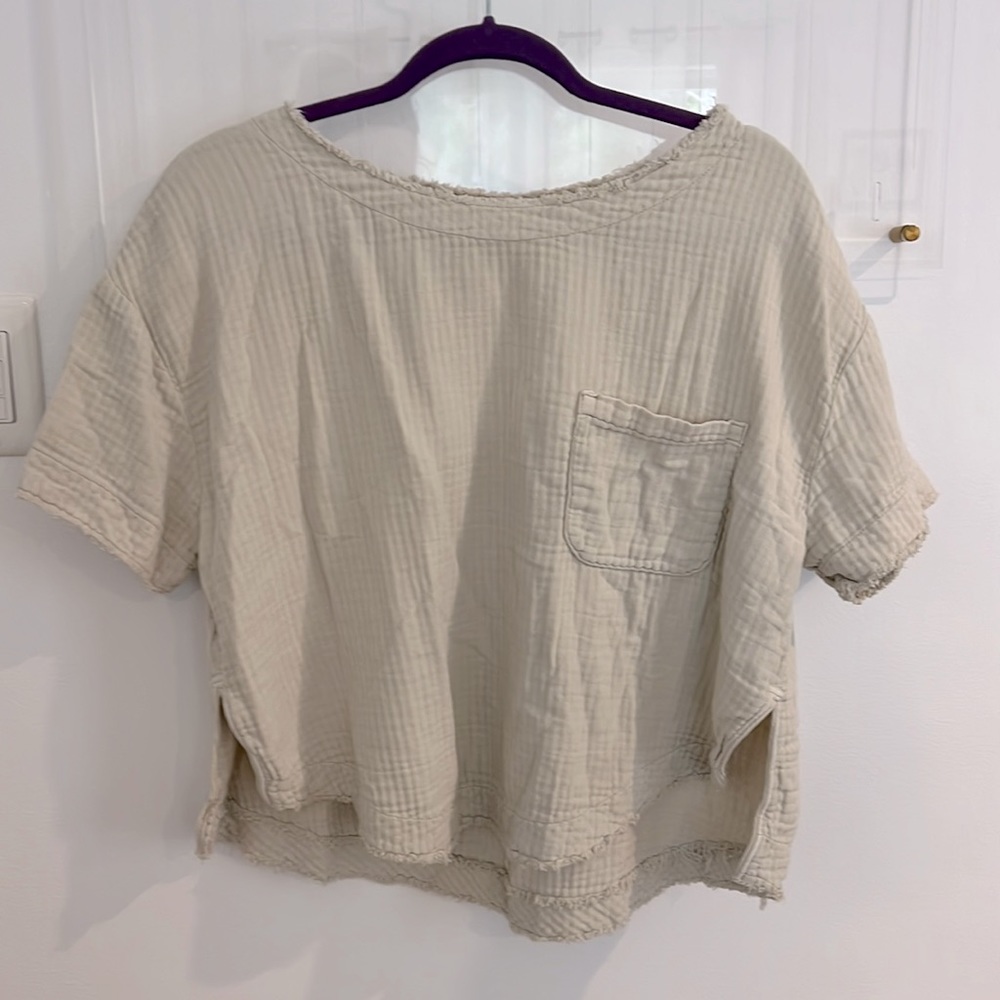 Relaxed fit tshirt, frayed hem. We The Free, S